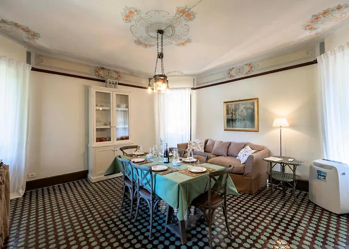 Villa Italy Homes - Edith *